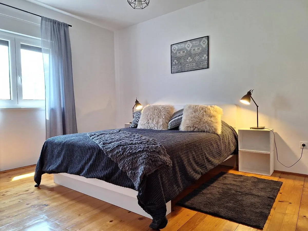 Apartment Romana'S Cave Pula
