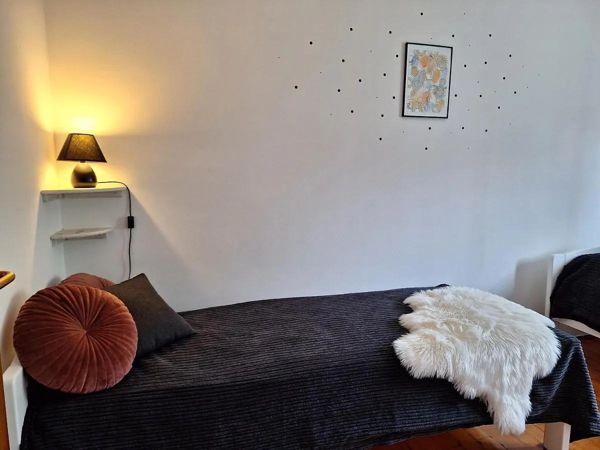 Romana'S Cave Pula Apartment